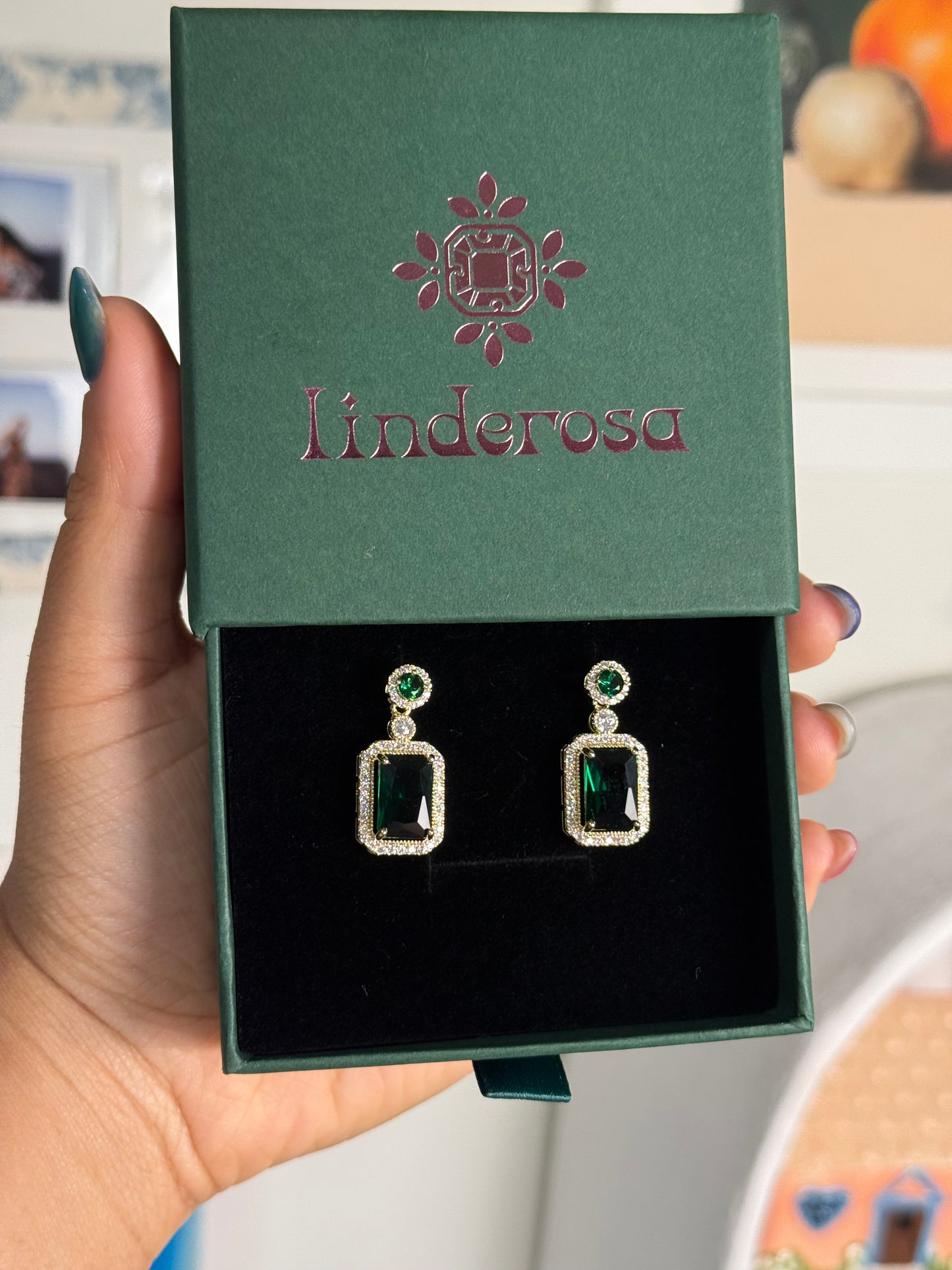 Emerald Gatsby Earrings