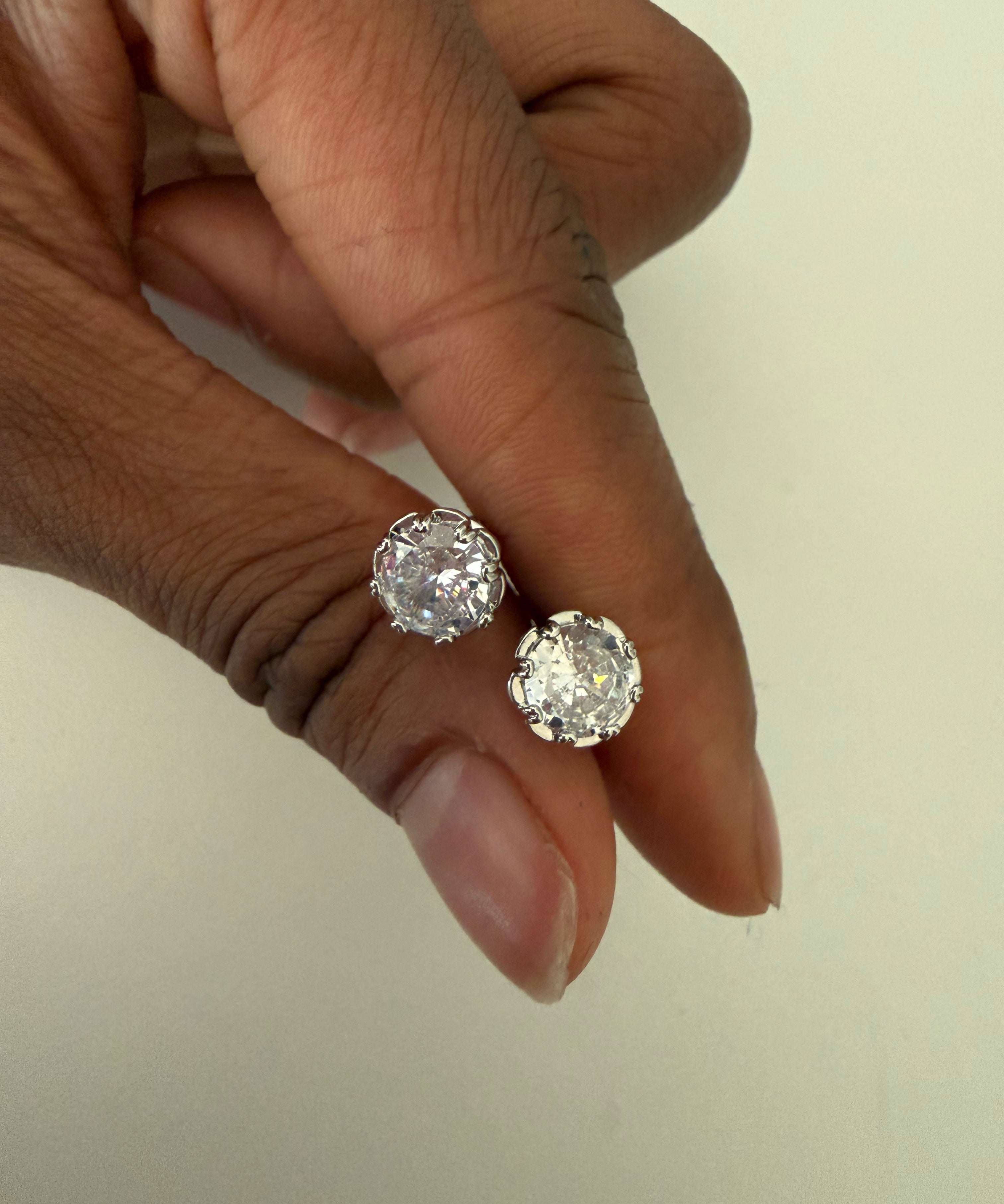 Buttercup Studs