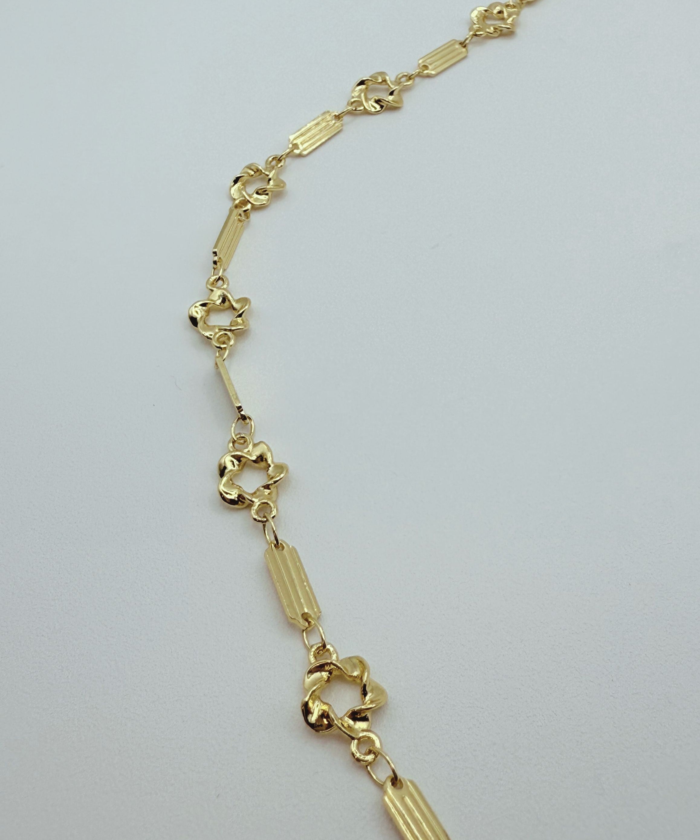 Daisy Chain Necklace