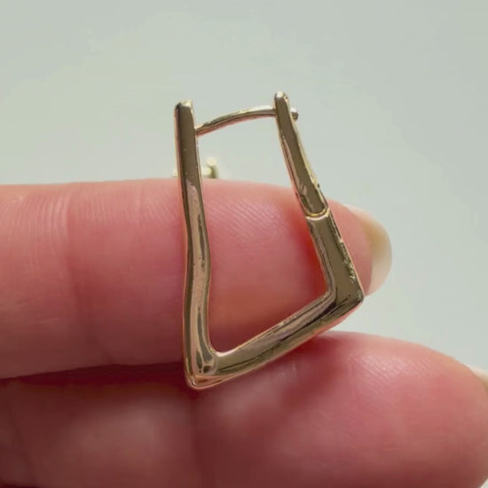 Sculpted Gold Huggie Video